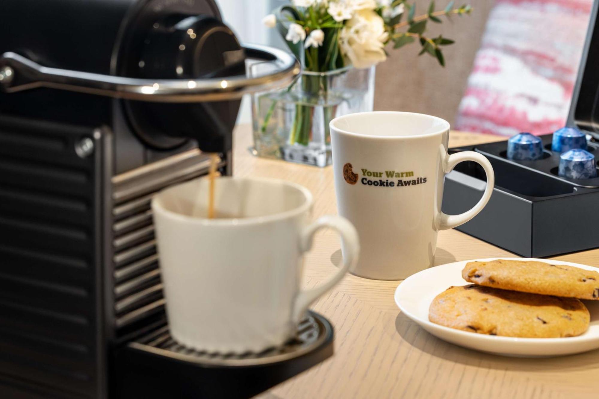 Doubletree By Hilton Toyama Hotel Luaran gambar